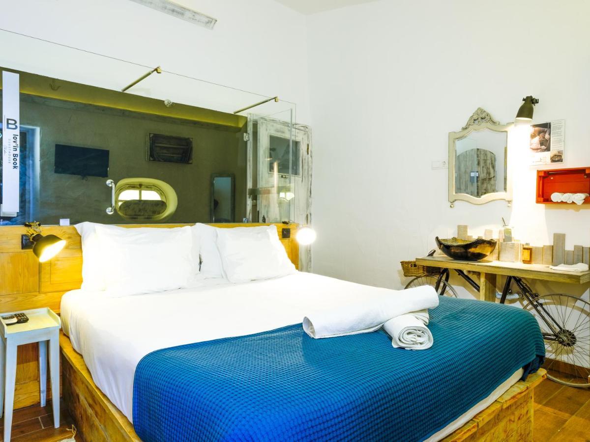 Lovin Book Guesthouse 오비도스 외부 사진