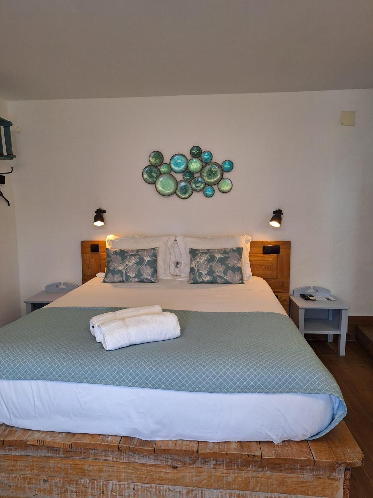 Lovin Book Guesthouse 오비도스 외부 사진