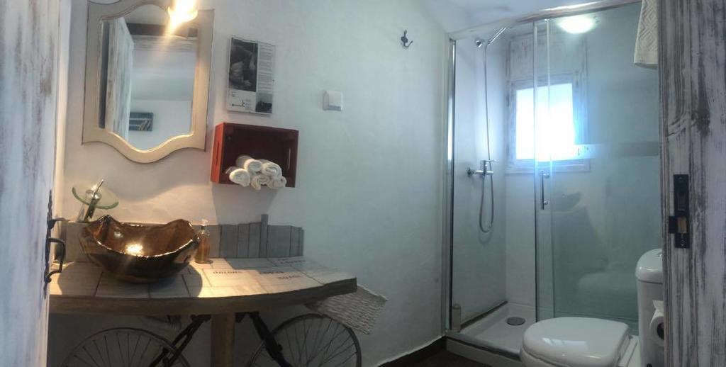 Lovin Book Guesthouse 오비도스 외부 사진